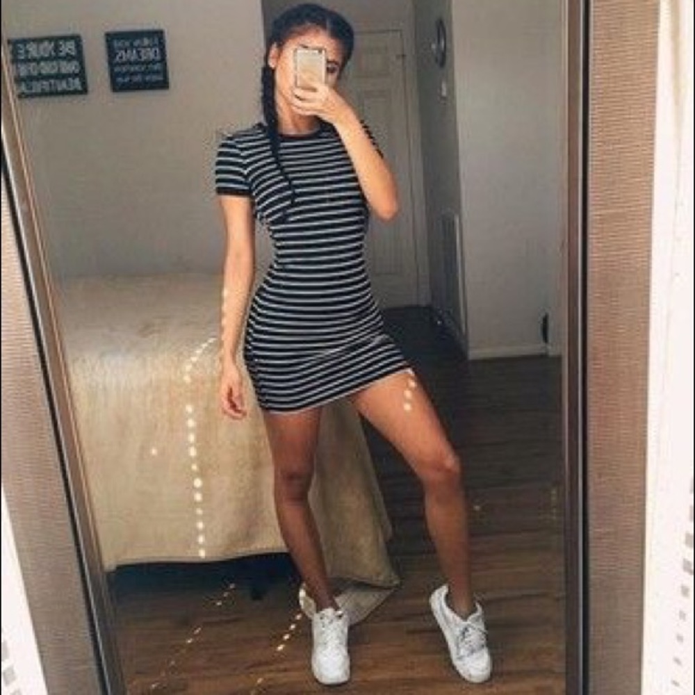 💛 Striped Tee Shirt dress